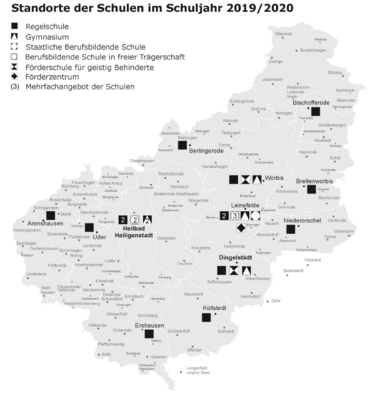 Topografische Karte des Landkreises Eichsfeld mit Darstellung der Verwaltungsgemeinschaften und Kennzeichnung der Standorte der weiterführenden Schulen.